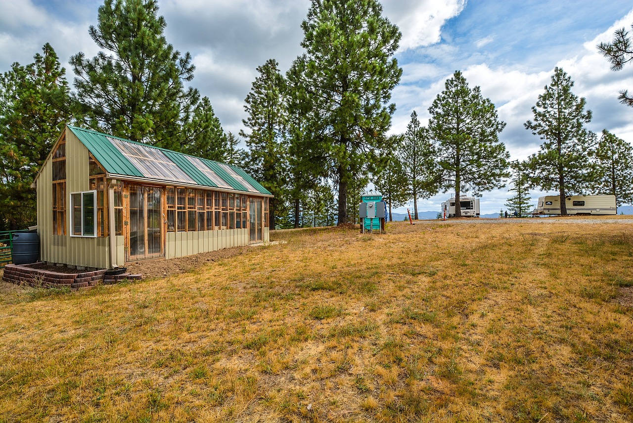 Recreational Vehicle Types- Caravan